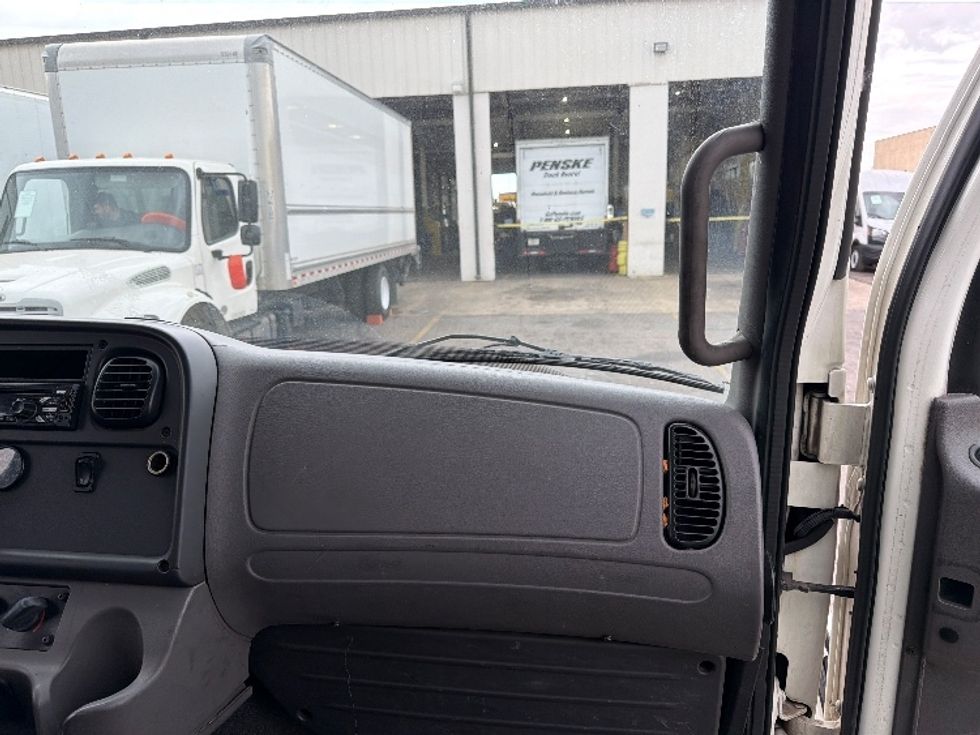 Flatbed Truck-Light and Medium Duty Trucks-Freightliner-2019-M2-Dallas-TX-333,418\n\t\tmiles-$ 20,500 - Image 16