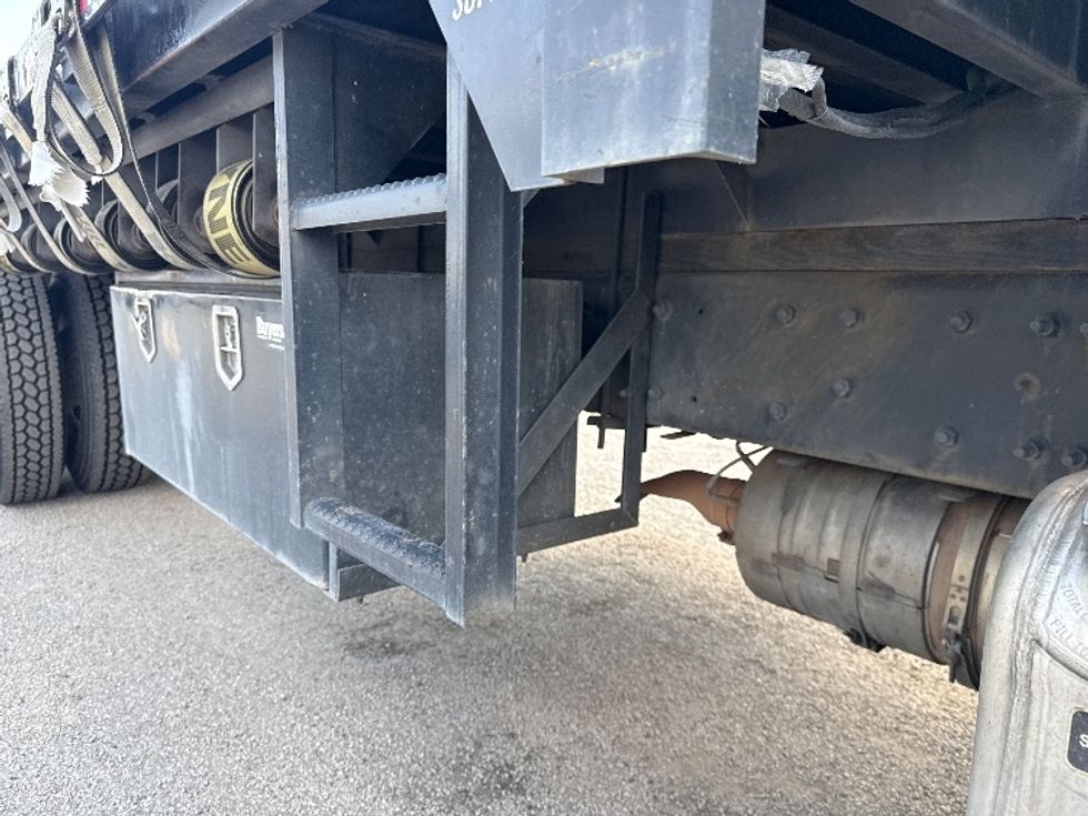 Flatbed Truck-Light and Medium Duty Trucks-Freightliner-2019-M2-Dallas-TX-359,173\n\t\tmiles-$ 34,000 - Image 10