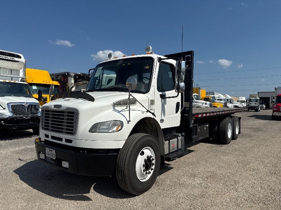 Flatbed Truck-Light and Medium Duty Trucks-Freightliner-2019-M2-Dallas-TX-359,173\n\t\tmiles-$ 34,000 - Image 3