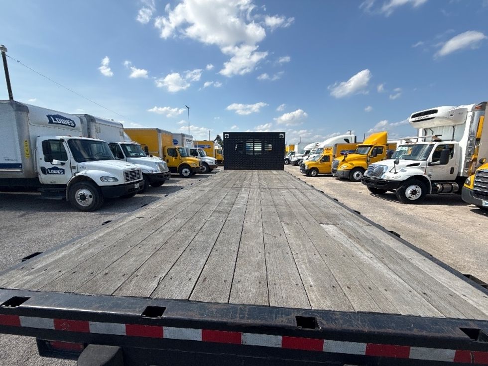 Flatbed Truck-Light and Medium Duty Trucks-Freightliner-2019-M2-Dallas-TX-359,173\n\t\tmiles-$ 34,000 - Image 8