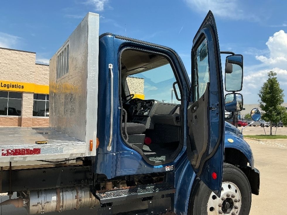 Flatbed Truck-Light and Medium Duty Trucks-Freightliner-2019-M2-Dallas-TX-474,764\n\t\tmiles-$ 22,250 - Image 15