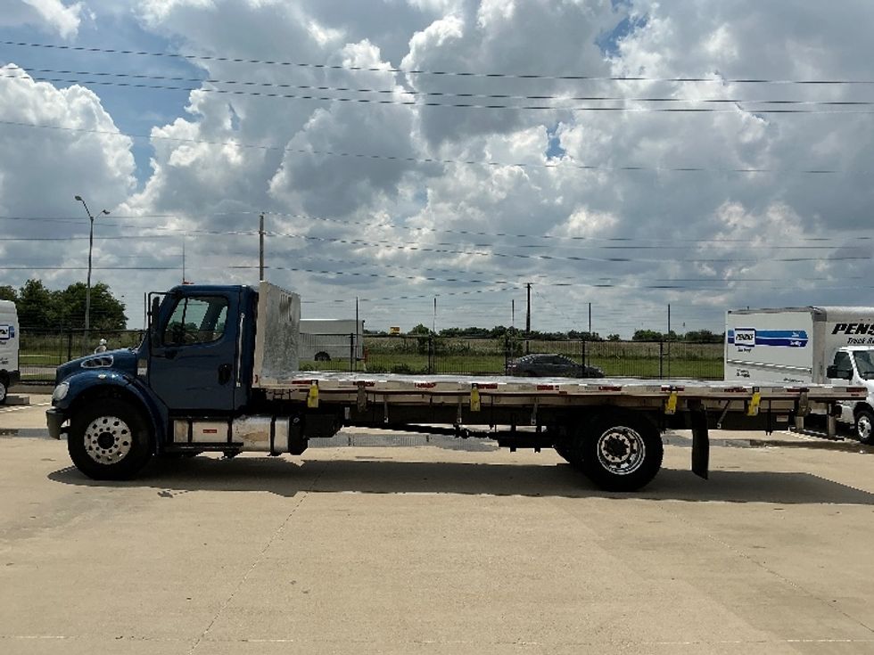 Flatbed Truck-Light and Medium Duty Trucks-Freightliner-2019-M2-Dallas-TX-474,764\n\t\tmiles-$ 22,250 - Image 4