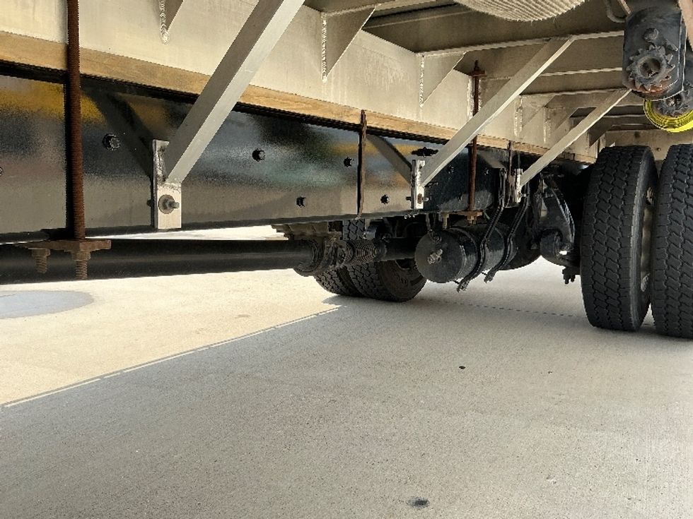 Flatbed Truck-Light and Medium Duty Trucks-Freightliner-2019-M2-Dallas-TX-474,764\n\t\tmiles-$ 22,250 - Image 5