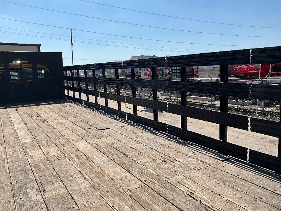 Flatbed Truck-Light and Medium Duty Trucks-Freightliner-2019-M2-Dallas-TX-88,641\n\t\tmiles-$ 53,500 - Image 12