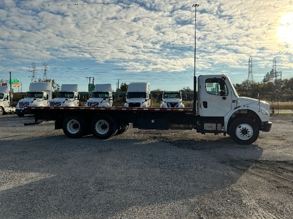 Flatbed Truck-Light and Medium Duty Trucks-Freightliner-2019-M2-East Chicago-IN-196,920\n\t\tmiles-$ 54,000 - Image 10