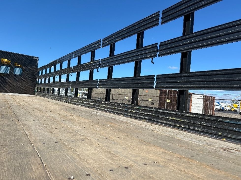 Flatbed Truck-Light and Medium Duty Trucks-Freightliner-2019-M2-East Chicago-IN-62,900\n\t\tmiles-$ 54,000 - Image 12