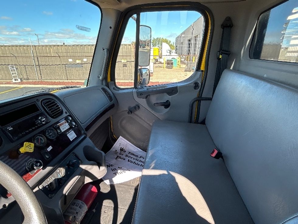 Flatbed Truck-Light and Medium Duty Trucks-Freightliner-2019-M2-East Chicago-IN-62,900\n\t\tmiles-$ 54,000 - Image 19