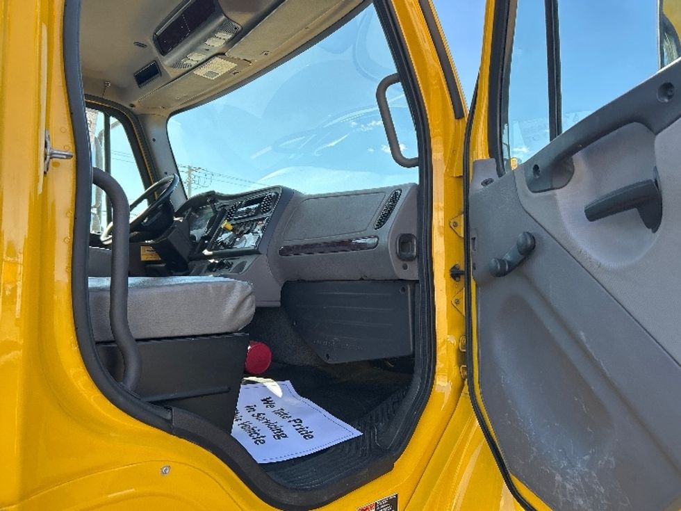 Flatbed Truck-Light and Medium Duty Trucks-Freightliner-2019-M2-East Chicago-IN-62,900\n\t\tmiles-$ 54,000 - Image 20