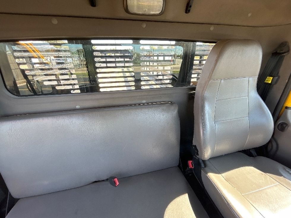 Flatbed Truck-Light and Medium Duty Trucks-Freightliner-2019-M2-East Chicago-IN-62,900\n\t\tmiles-$ 54,000 - Image 26