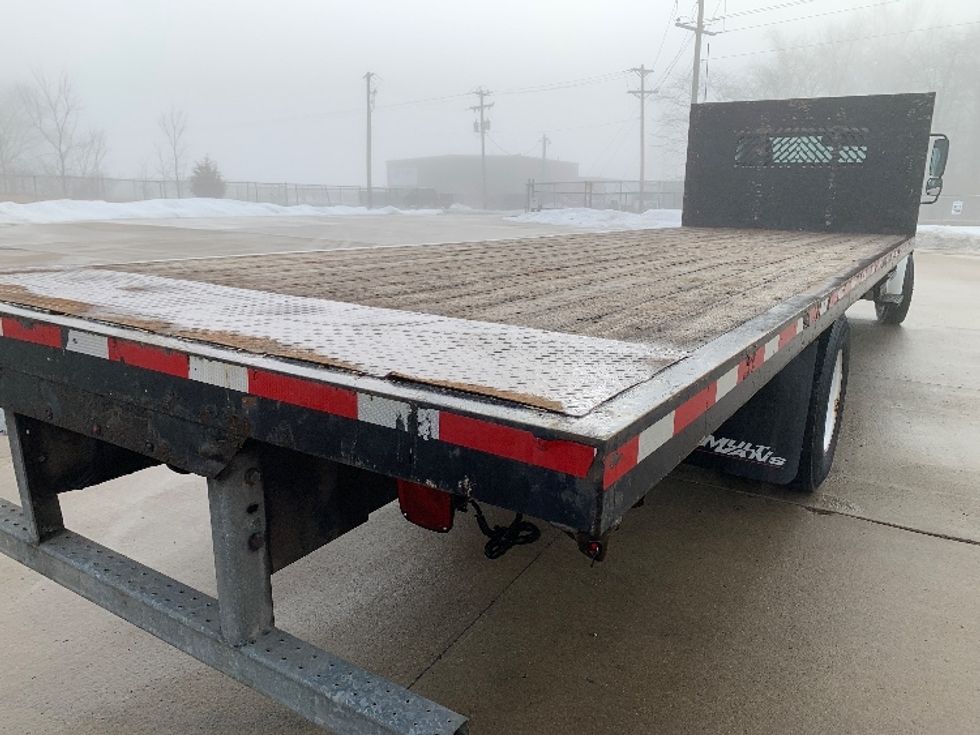 Flatbed Truck-Light and Medium Duty Trucks-Freightliner-2019-M2-East Liberty-OH-241,113\n\t\tmiles-$ 31,500 - Image 12