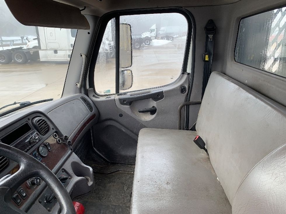 Flatbed Truck-Light and Medium Duty Trucks-Freightliner-2019-M2-East Liberty-OH-241,113\n\t\tmiles-$ 31,500 - Image 18