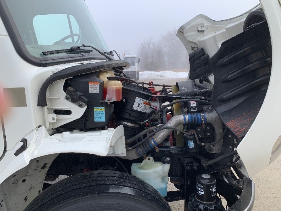 Flatbed Truck-Light and Medium Duty Trucks-Freightliner-2019-M2-East Liberty-OH-241,113\n\t\tmiles-$ 31,500 - Image 22