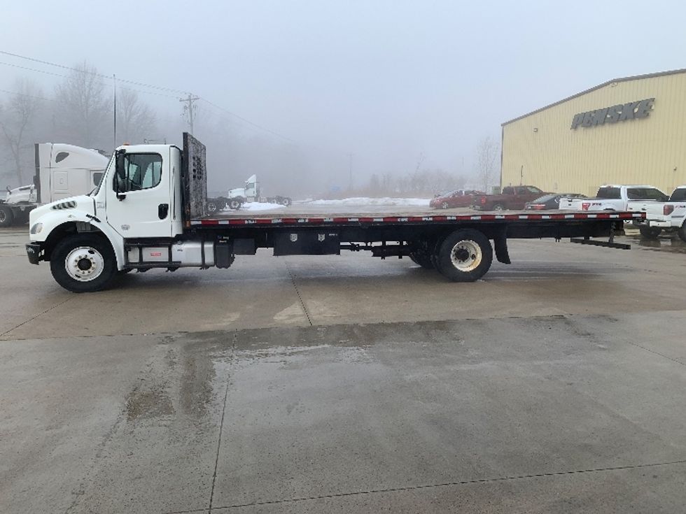 Flatbed Truck-Light and Medium Duty Trucks-Freightliner-2019-M2-East Liberty-OH-241,113\n\t\tmiles-$ 31,500 - Image 4