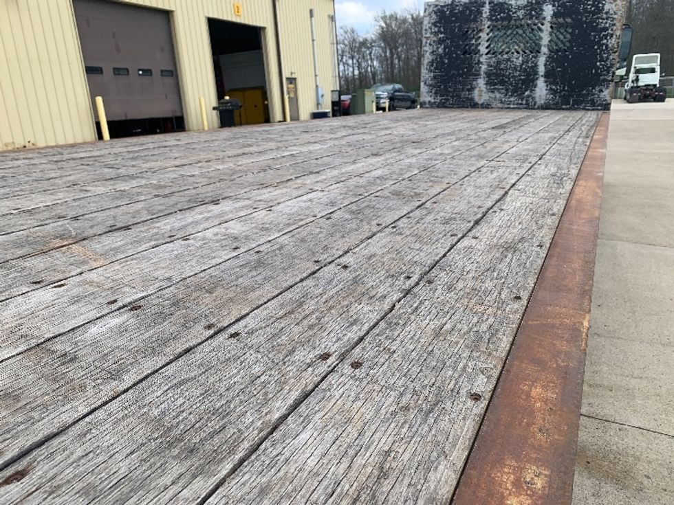 Flatbed Truck-Light and Medium Duty Trucks-Freightliner-2019-M2-East Liberty-OH-260,199\n\t\tmiles-$ 27,750 - Image 11
