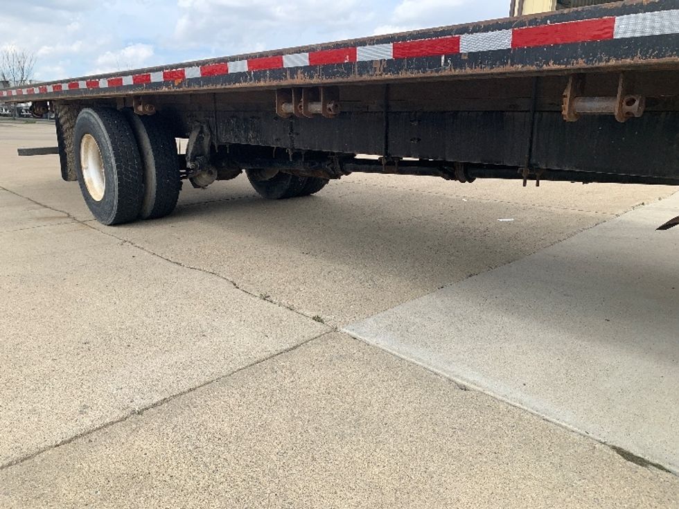 Flatbed Truck-Light and Medium Duty Trucks-Freightliner-2019-M2-East Liberty-OH-260,199\n\t\tmiles-$ 27,750 - Image 14