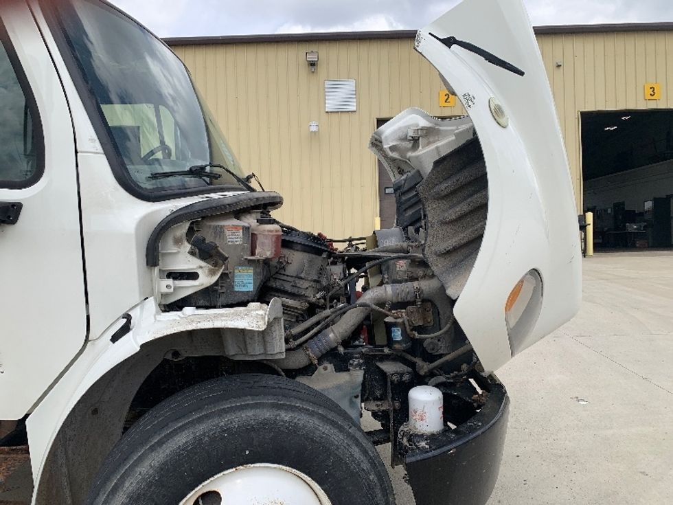 Flatbed Truck-Light and Medium Duty Trucks-Freightliner-2019-M2-East Liberty-OH-260,199\n\t\tmiles-$ 27,750 - Image 23
