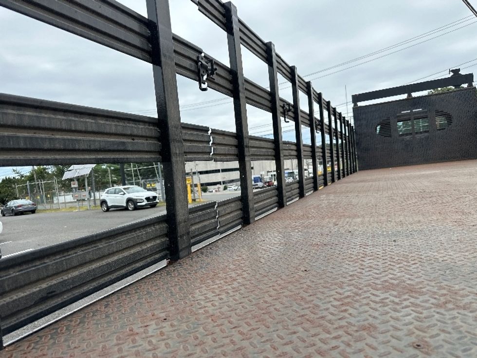 Flatbed Truck-Light and Medium Duty Trucks-Freightliner-2019-M2-Edison-NJ-185,849\n\t\tmiles-$ 44,750 - Image 11