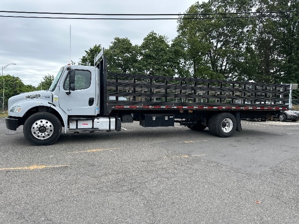 2019 Freightliner M2 106 Medium Duty photo 4