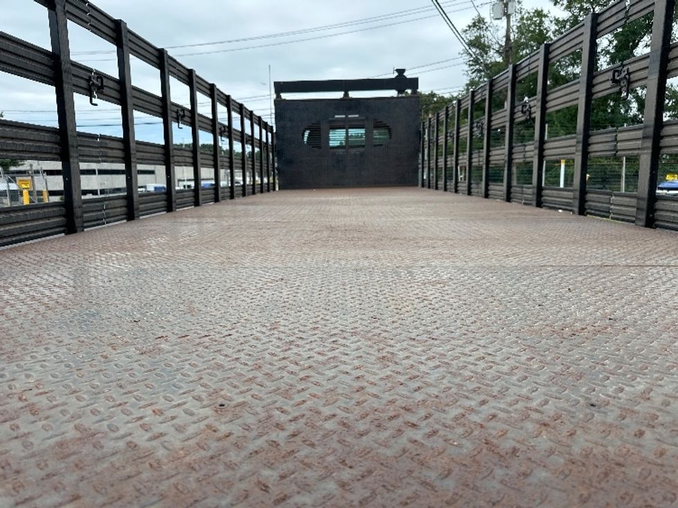 Flatbed Truck-Light and Medium Duty Trucks-Freightliner-2019-M2-Edison-NJ-185,849\n\t\tmiles-$ 44,750 - Image 8