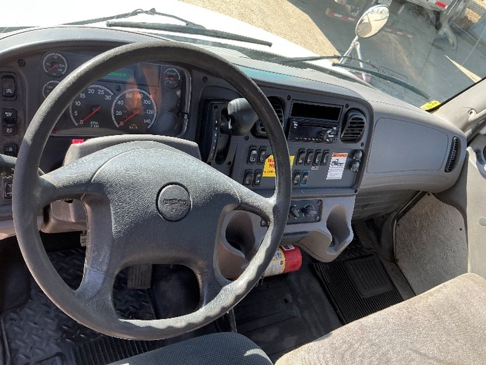 Flatbed Truck-Light and Medium Duty Trucks-Freightliner-2019-M2-Edmonton-AB-163,082\n\t\tkm-$ 69,250 - Image 14