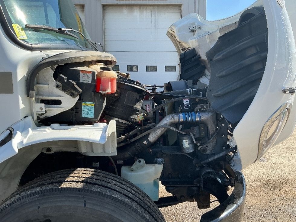 Flatbed Truck-Light and Medium Duty Trucks-Freightliner-2019-M2-Edmonton-AB-163,082\n\t\tkm-$ 69,250 - Image 19