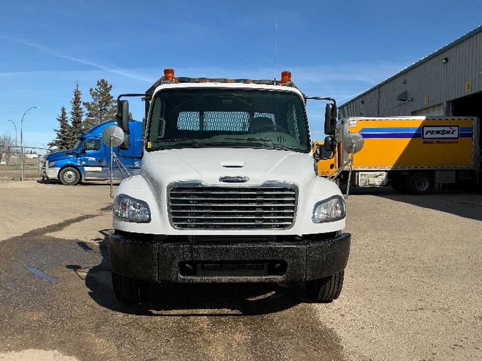 Flatbed Truck-Light and Medium Duty Trucks-Freightliner-2019-M2-Edmonton-AB-163,082\n\t\tkm-$ 69,250 - Image 2