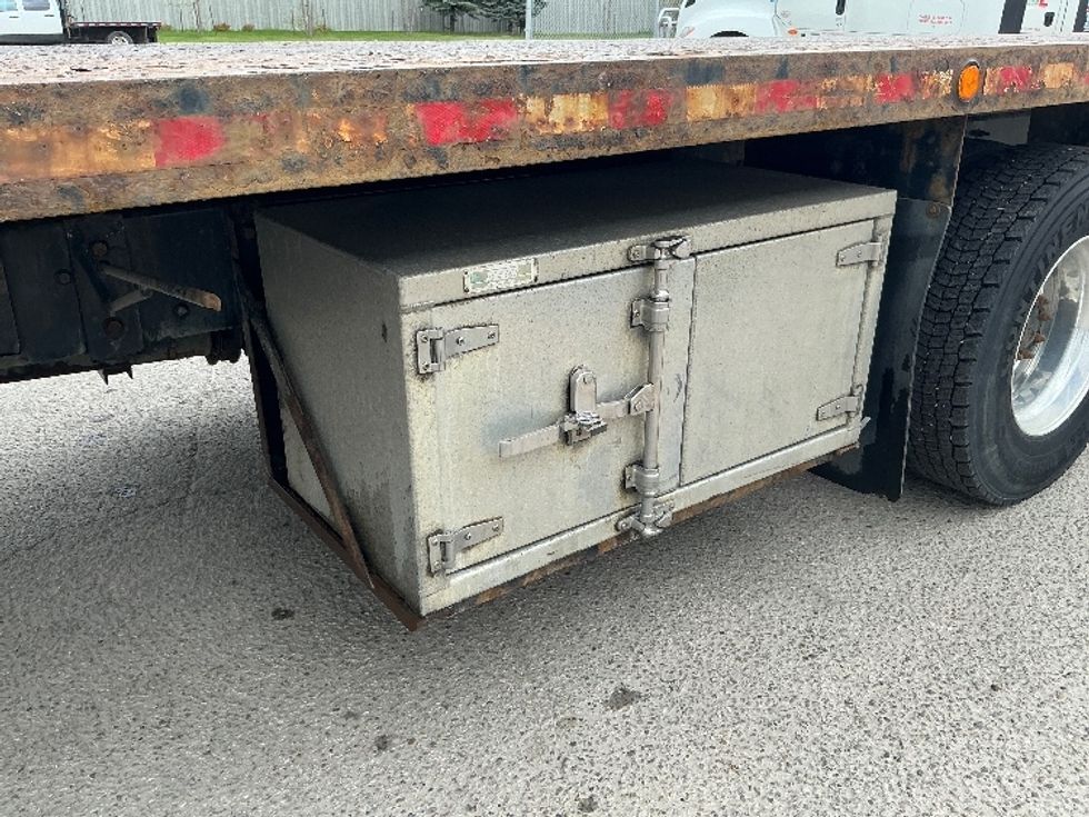 Flatbed Truck-Light and Medium Duty Trucks-Freightliner-2019-M2-Edmonton-AB-195,769\n\t\tkm-$ 60,000 - Image 21
