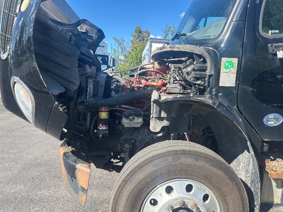 Flatbed Truck-Light and Medium Duty Trucks-Freightliner-2019-M2-Elmira-NY-259,968\n\t\tmiles-$ 55,500 - Image 24