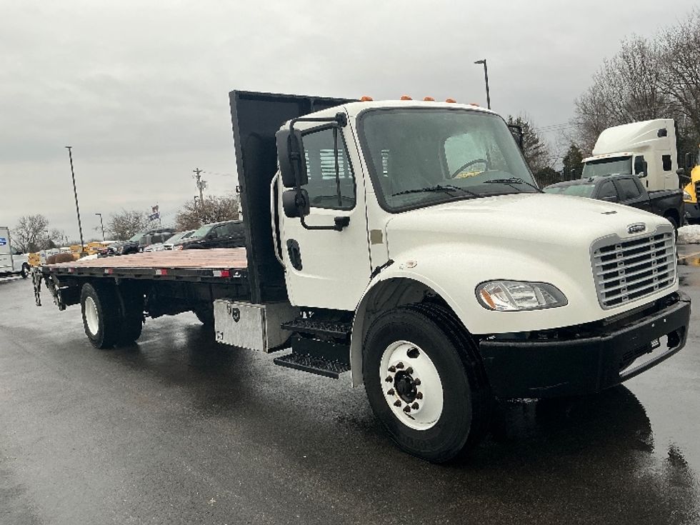 Flatbed Truck-Light and Medium Duty Trucks-Freightliner-2019-M2-Erlanger-KY-42,316\n\t\tmiles-$ 60,250 - Image 1