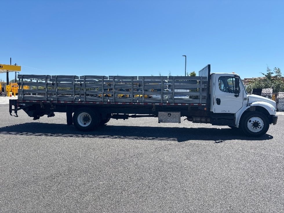 Flatbed Truck-Light and Medium Duty Trucks-Freightliner-2019-M2-Everett-WA-54,641\n\t\tmiles-$ 64,250 - Image 15