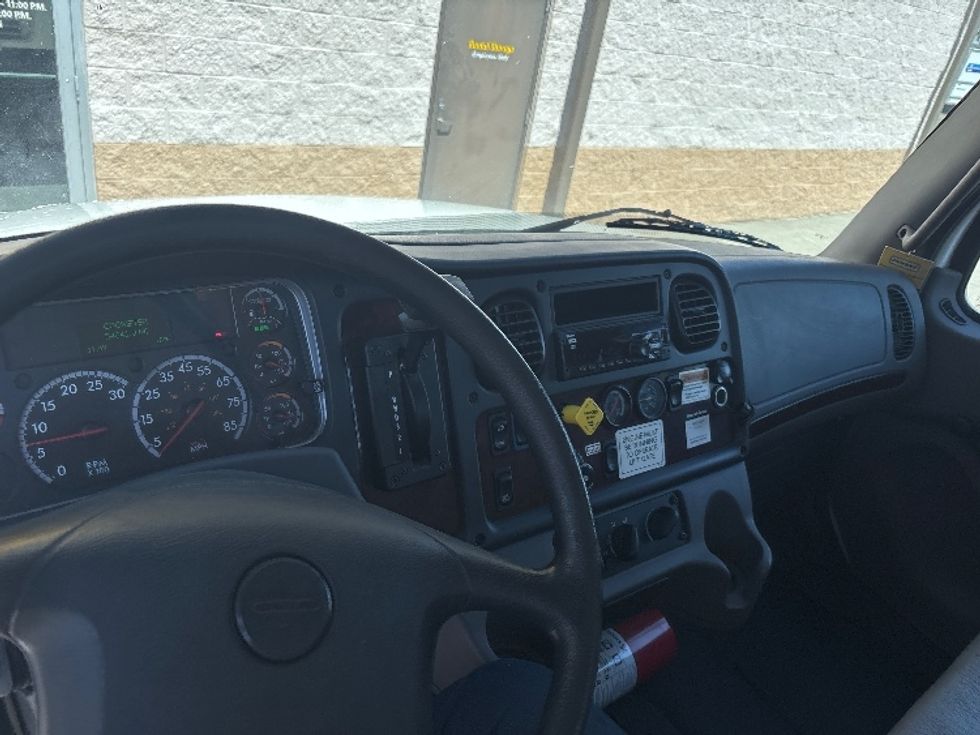 Flatbed Truck-Light and Medium Duty Trucks-Freightliner-2019-M2-Everett-WA-54,641\n\t\tmiles-$ 64,250 - Image 17