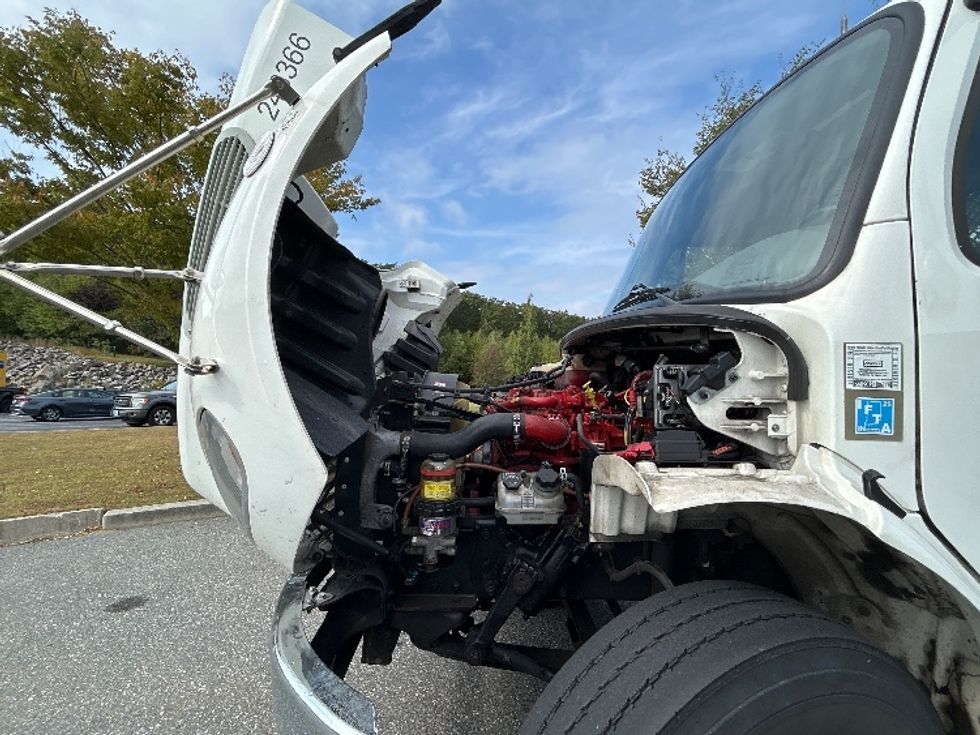 Flatbed Truck-Light and Medium Duty Trucks-Freightliner-2019-M2-Fitchburg-MA-70,876\n\t\tmiles-$ 44,500 - Image 24