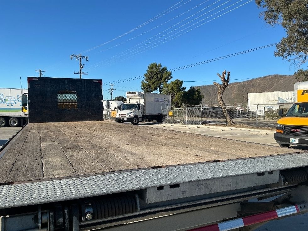 Flatbed Truck-Light and Medium Duty Trucks-Freightliner-2019-M2-Fontana-CA-108,381\n\t\tmiles-$ 53,000 - Image 12