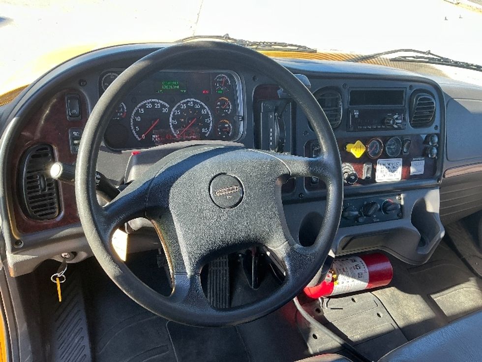 Flatbed Truck-Light and Medium Duty Trucks-Freightliner-2019-M2-Fontana-CA-108,381\n\t\tmiles-$ 53,000 - Image 18