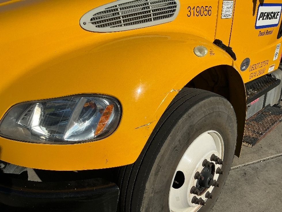 Flatbed Truck-Light and Medium Duty Trucks-Freightliner-2019-M2-Fontana-CA-108,381\n\t\tmiles-$ 53,000 - Image 28