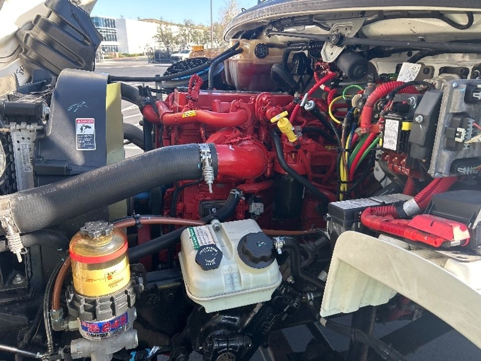 Flatbed Truck-Light and Medium Duty Trucks-Freightliner-2019-M2-Fontana-CA-111,131\n\t\tmiles-$ 55,000 - Image 22