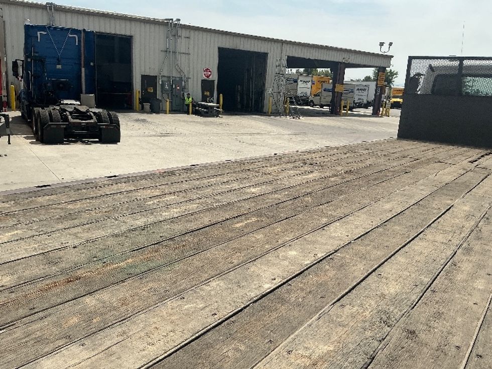 Flatbed Truck-Light and Medium Duty Trucks-Freightliner-2019-M2-Fontana-CA-115,986\n\t\tmiles-$ 47,500 - Image 11