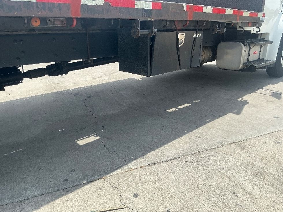 Flatbed Truck-Light and Medium Duty Trucks-Freightliner-2019-M2-Fontana-CA-115,986\n\t\tmiles-$ 47,500 - Image 14