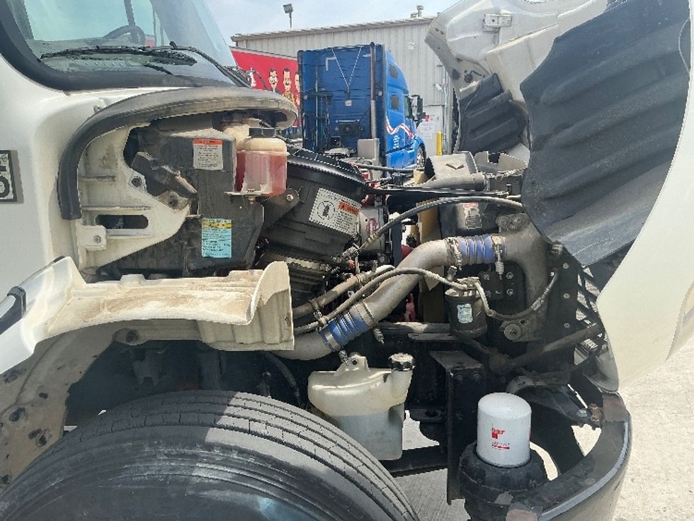 Flatbed Truck-Light and Medium Duty Trucks-Freightliner-2019-M2-Fontana-CA-115,986\n\t\tmiles-$ 47,500 - Image 23