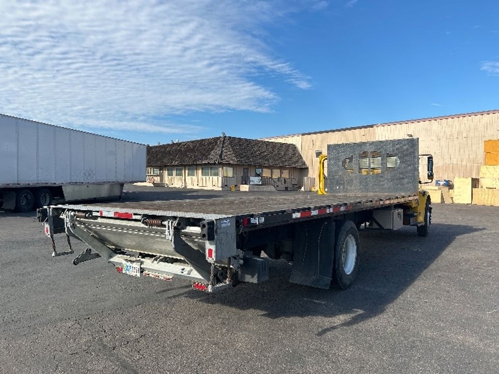 Flatbed Truck-Light and Medium Duty Trucks-Freightliner-2019-M2-Fontana-CA-117,600\n\t\tmiles-$ 53,250 - Image 11