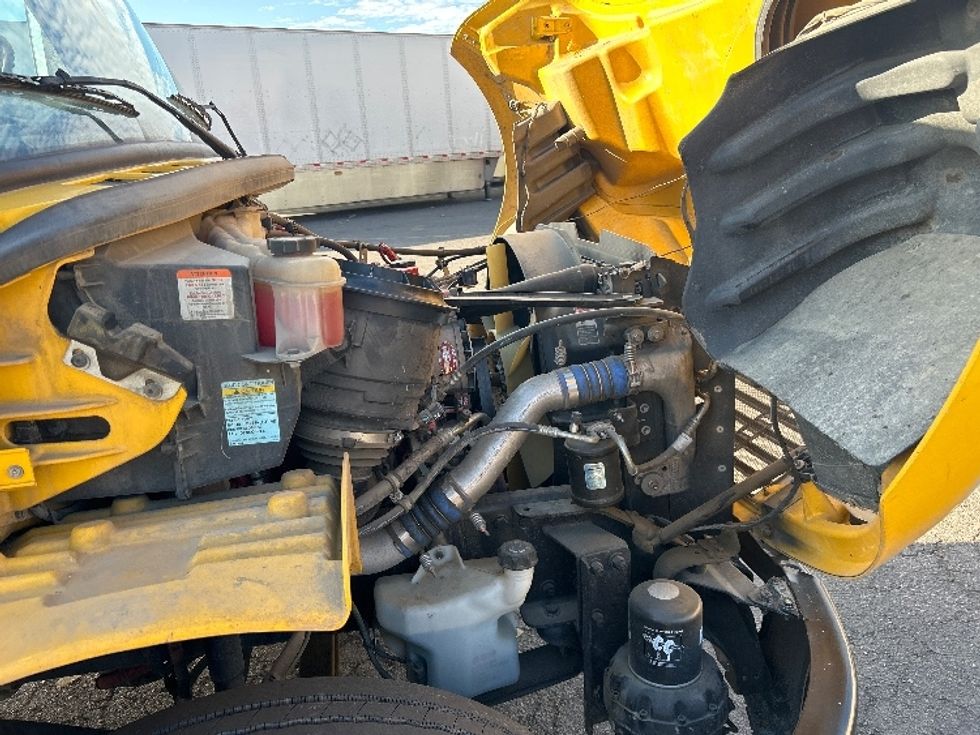 Flatbed Truck-Light and Medium Duty Trucks-Freightliner-2019-M2-Fontana-CA-117,600\n\t\tmiles-$ 53,250 - Image 21