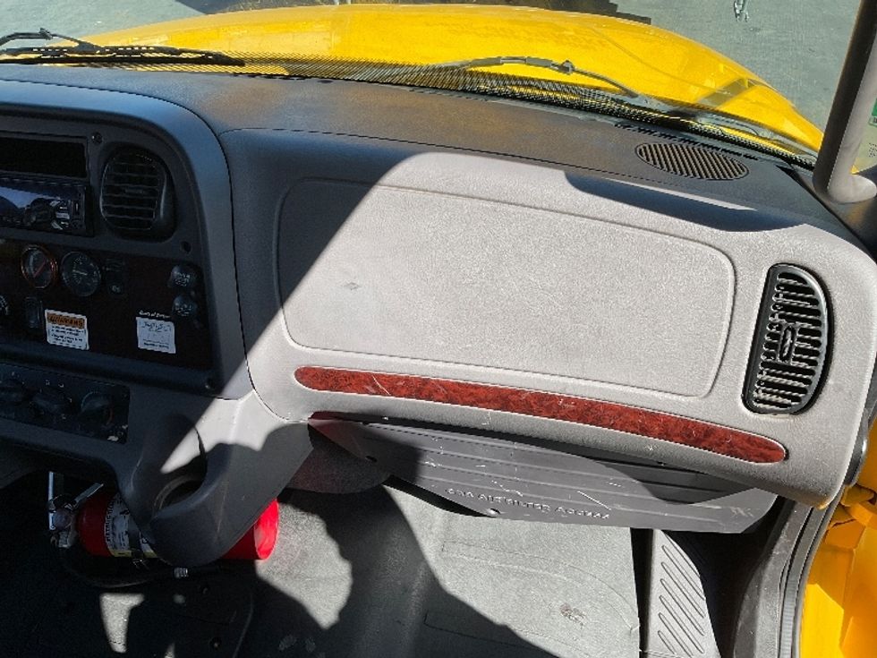 Flatbed Truck-Light and Medium Duty Trucks-Freightliner-2019-M2-Fontana-CA-129,412\n\t\tmiles-$ 58,000 - Image 21