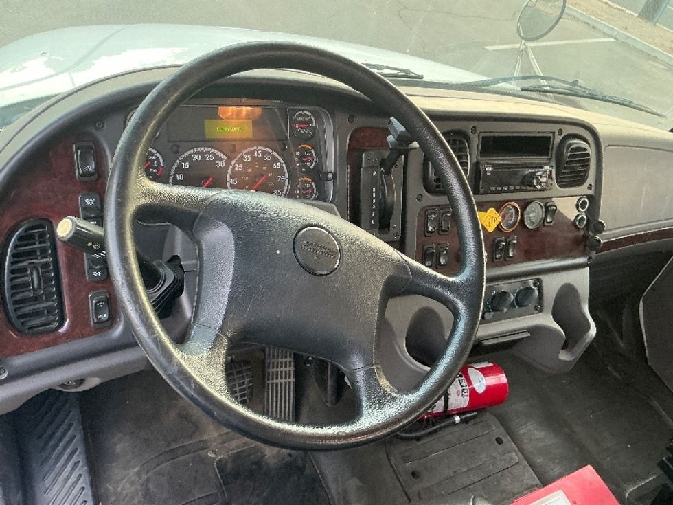 Flatbed Truck-Light and Medium Duty Trucks-Freightliner-2019-M2-Fontana-CA-130,955\n\t\tmiles-$ 54,250 - Image 18