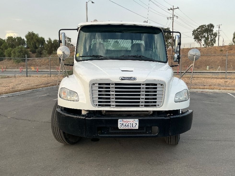 Flatbed Truck-Light and Medium Duty Trucks-Freightliner-2019-M2-Fontana-CA-130,955\n\t\tmiles-$ 54,250 - Image 2
