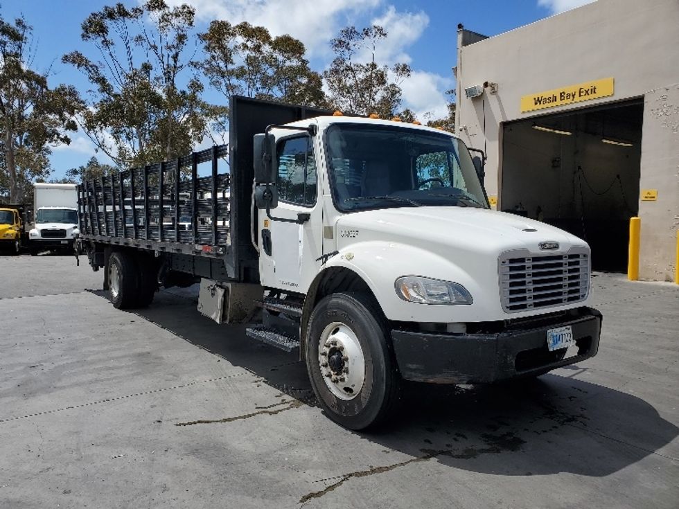 Flatbed Truck-Light and Medium Duty Trucks-Freightliner-2019-M2-Fontana-CA-135,313\n\t\tmiles-$ 60,000 - Image 1