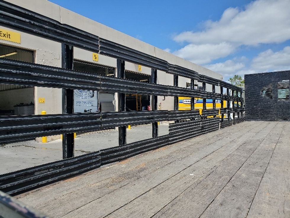 Flatbed Truck-Light and Medium Duty Trucks-Freightliner-2019-M2-Fontana-CA-135,313\n\t\tmiles-$ 60,000 - Image 10