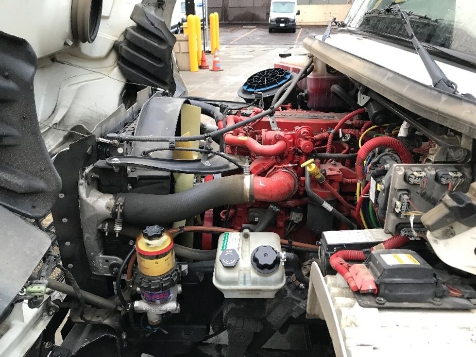 Flatbed Truck-Light and Medium Duty Trucks-Freightliner-2019-M2-Fontana-CA-137,638\n\t\tmiles-$ 58,000 - Image 22