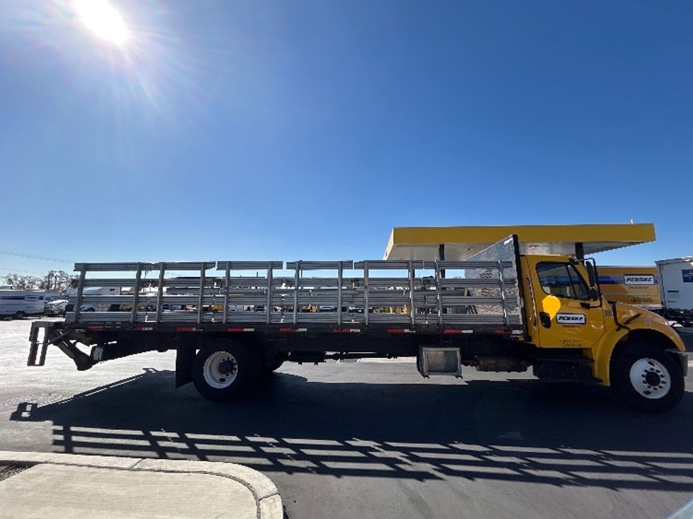 Flatbed Truck-Light and Medium Duty Trucks-Freightliner-2019-M2-Fontana-CA-138,644\n\t\tmiles-$ 57,250 - Image 15