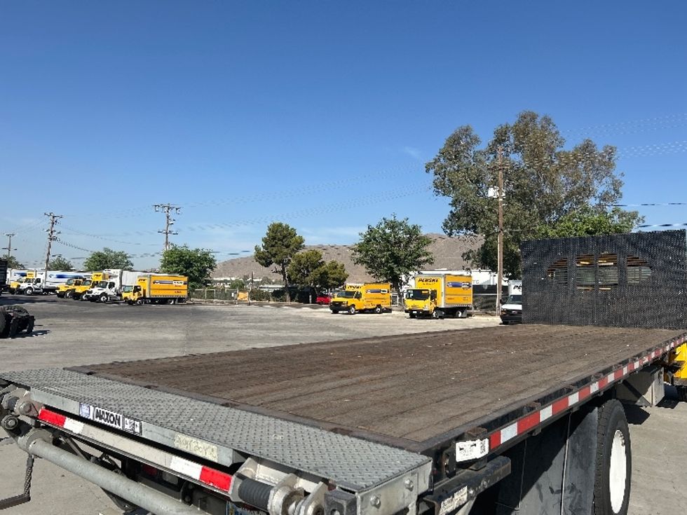Flatbed Truck-Light and Medium Duty Trucks-Freightliner-2019-M2-Fontana-CA-154,766\n\t\tmiles-$ 47,750 - Image 11