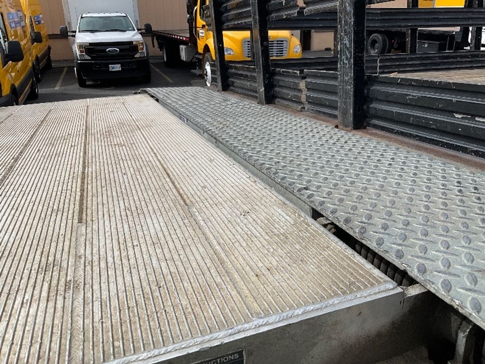 Flatbed Truck-Light and Medium Duty Trucks-Freightliner-2019-M2-Fontana-CA-166,478\n\t\tmiles-$ 53,250 - Image 10